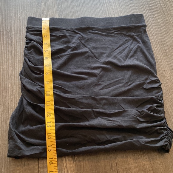 CLUB MONACO | RUTH KNIT SKIRT S - Picture 5 of 5